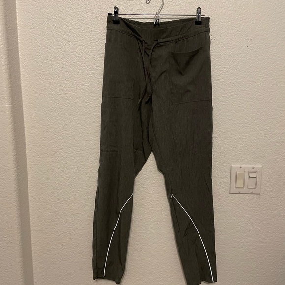 Jaanuu Charge Cargo Drawcord Scrub Bottoms - Picture 2 of 5